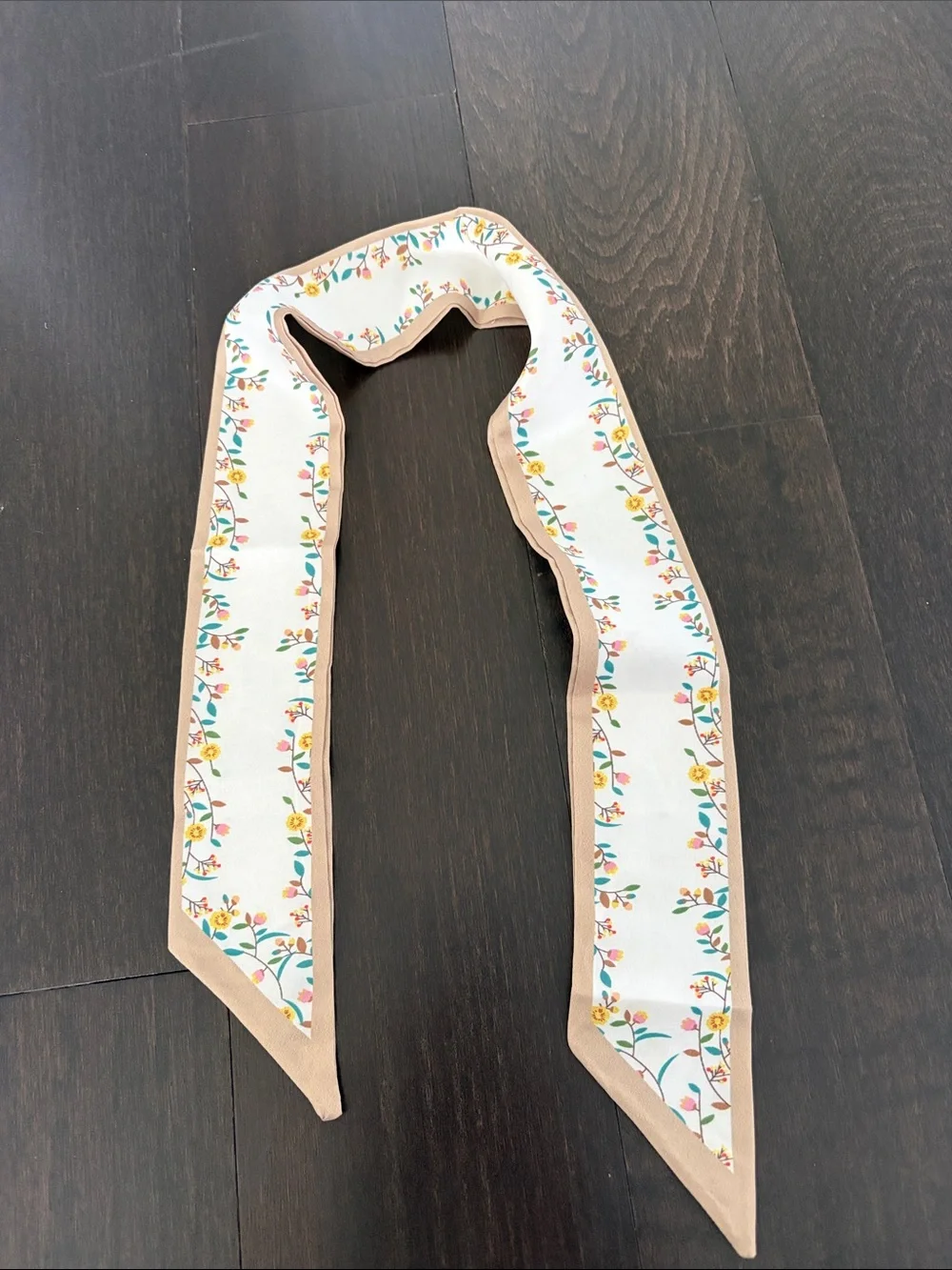 NWOT Floral Silk Twilly Scarf 35”x2.36” Beige & Yellow Dainty Hair purse ribbon